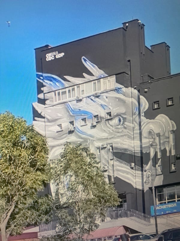 Snapshot of Vitsebsk — streets, landmarks, and home life
