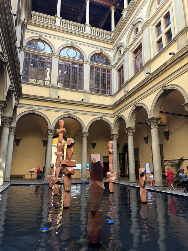 Morning scenes documented across Florence's historic palazzos and shopping districts
