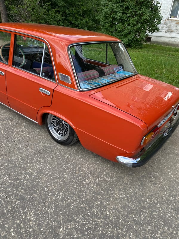 Classic orange Lada spotted in Vladimir with a stylish interior