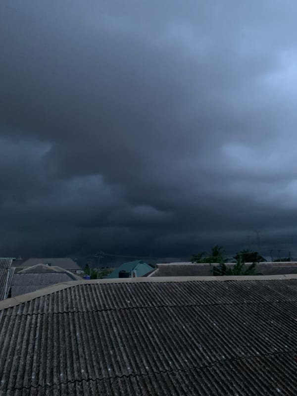 Dark clouds gather over Ikorodu residential area