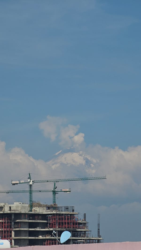 Birthday celebration and urban life documented across Puebla