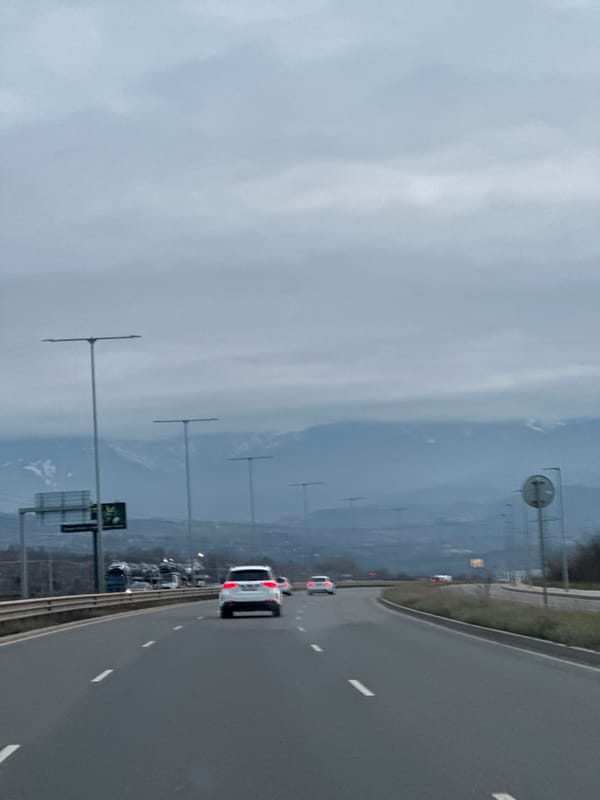 Highway traffic documented near German, Bulgaria under overcast conditions