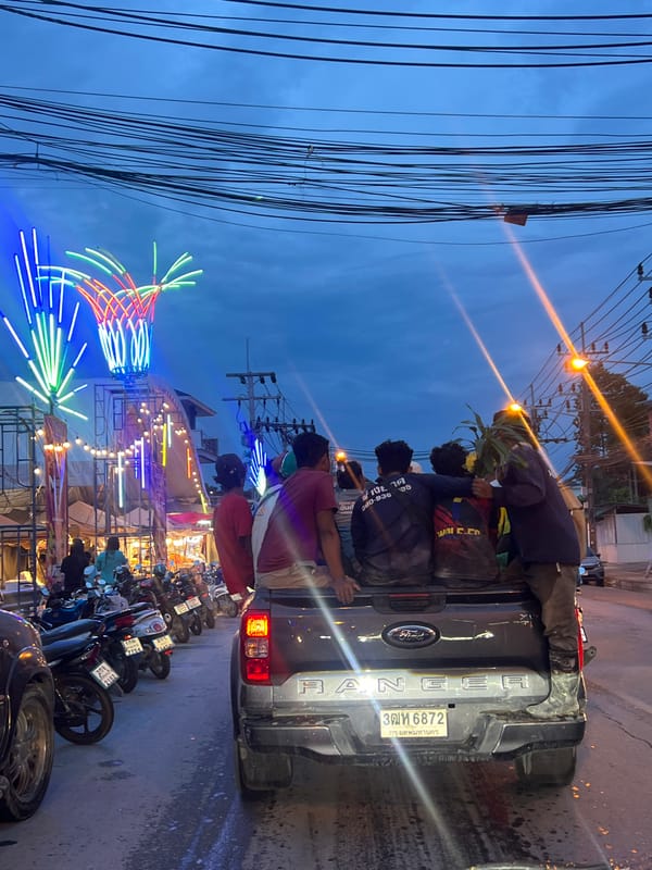 Urban life snapshots: motorcycles, cafes, flowers captured in 14-minute window