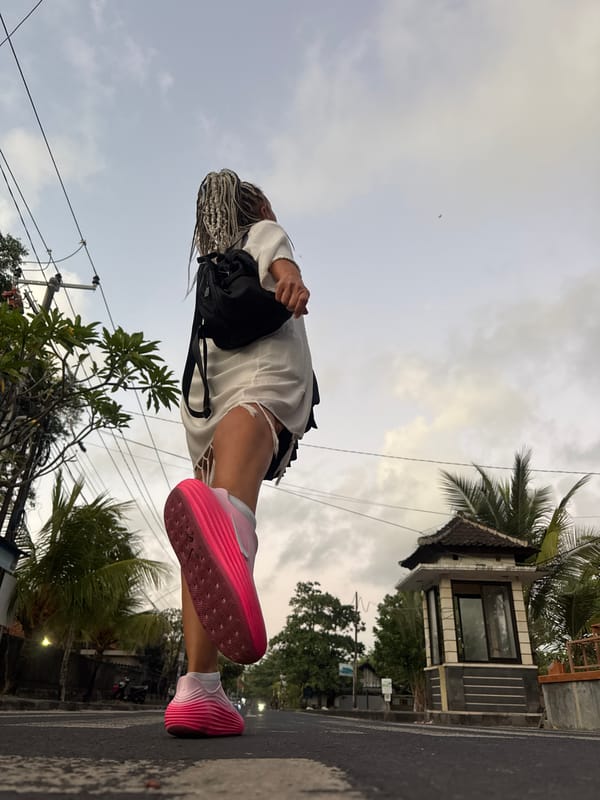 Evening stroll through Kuta's streets and greenery