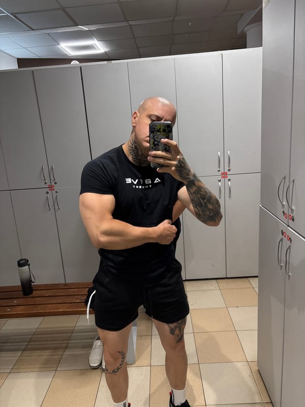 Gym session and sightseeing selfies around Pleven, Bulgaria
