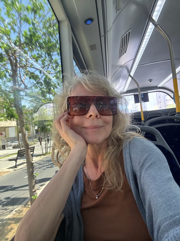 Ordinary midday moments across sunny Tel Aviv streets