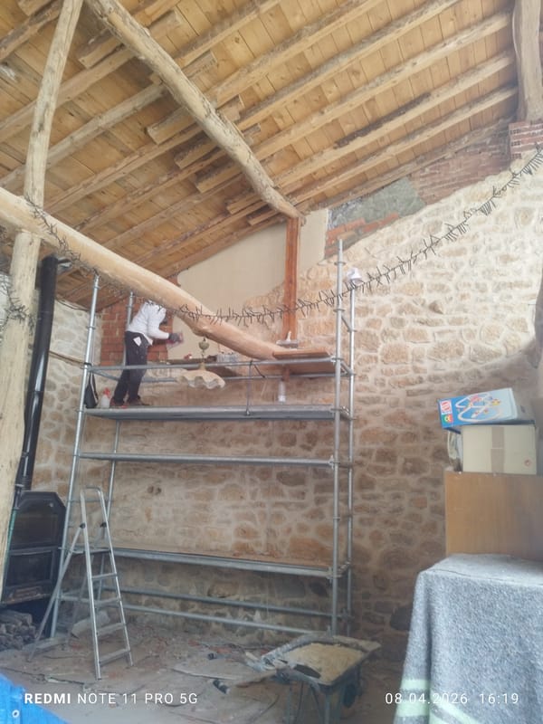 Man observed in renovating building in Caleruega, Spain