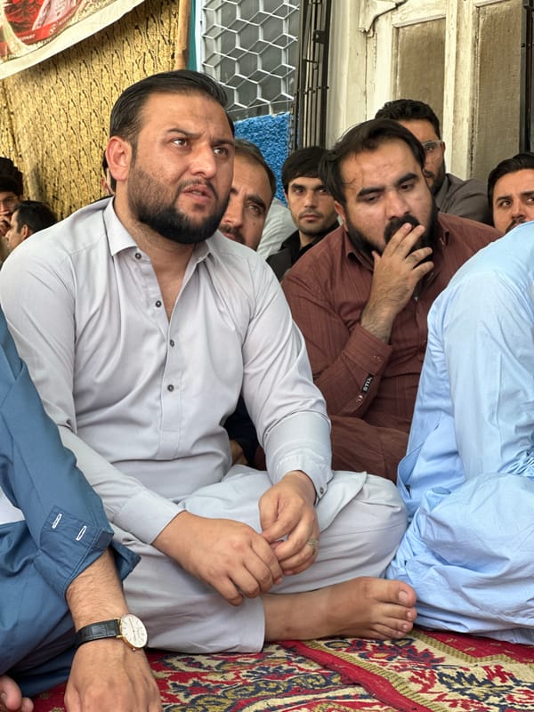 Public assembly with speakers addresses dozens in Quetta, Pakistan