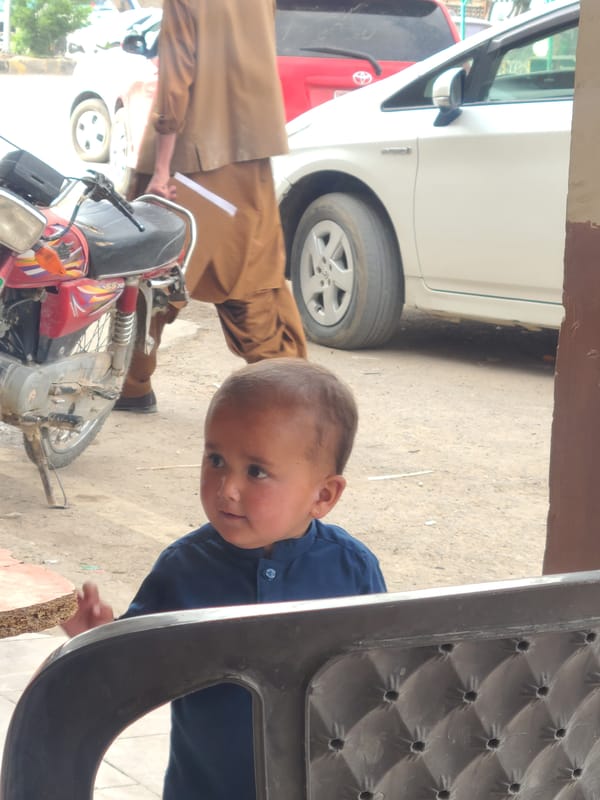 Daily life unfolds in Pishin, Pakistan streets
