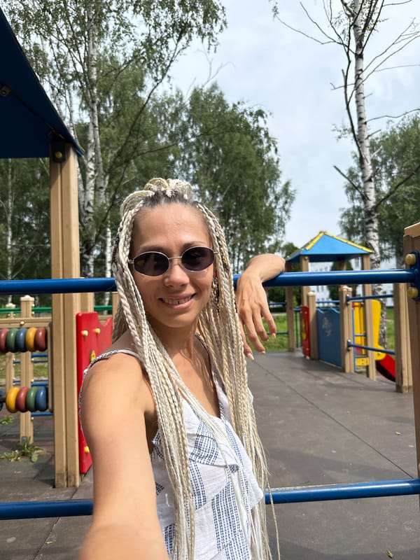 Playground selfies and a sweet shop stop in Rusanovo