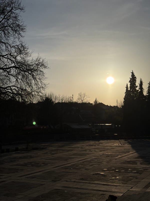 Sunset documented in Kalofer, Bulgaria by single witness