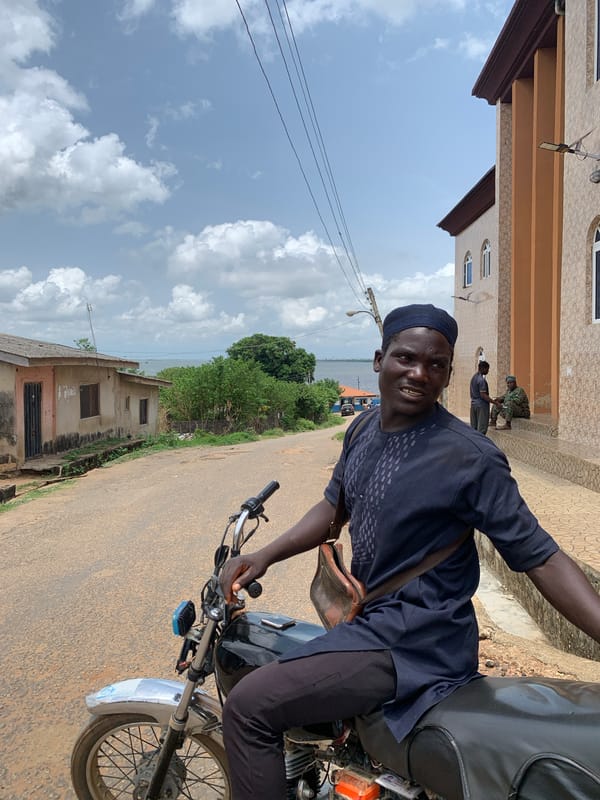 Motorcyclist travels through Ikorodu streets in traditional attire