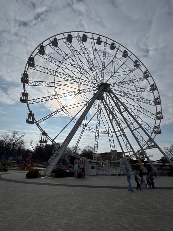 Midday scenes captured across Anapa's tourist areas and embankment