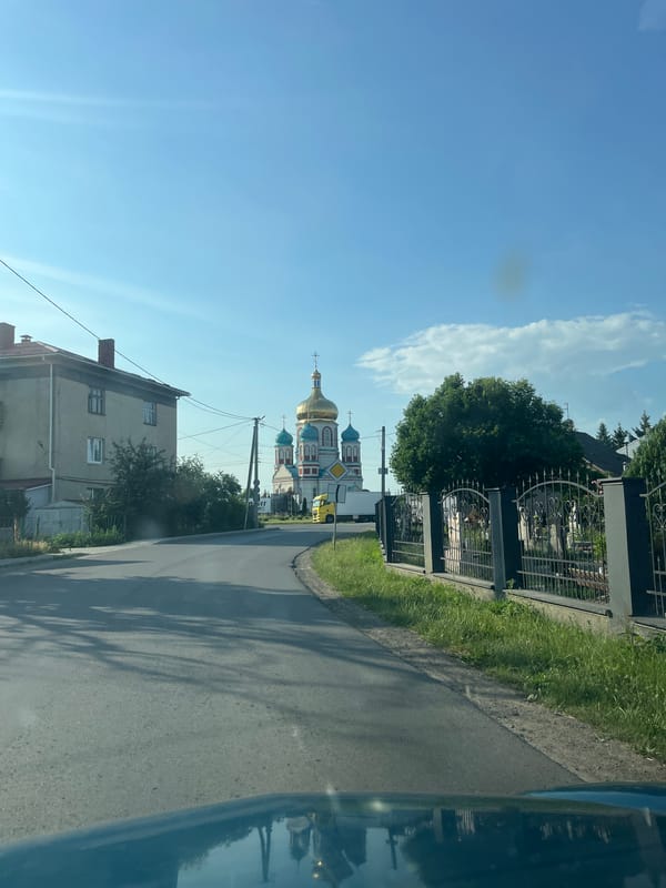Street views captured in Mynai, Ukraine morning drive