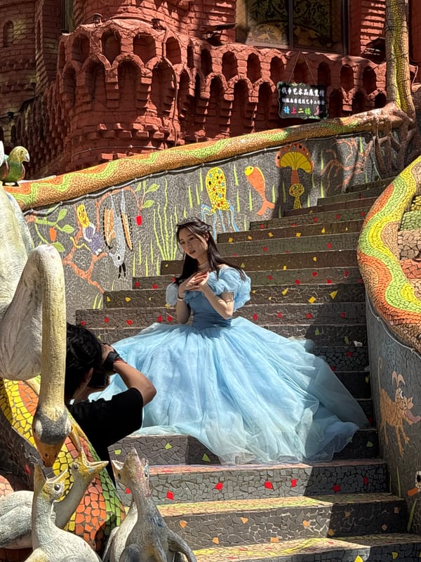 Wedding photos and tourism at Rainbow Warrior Village, Baqiao