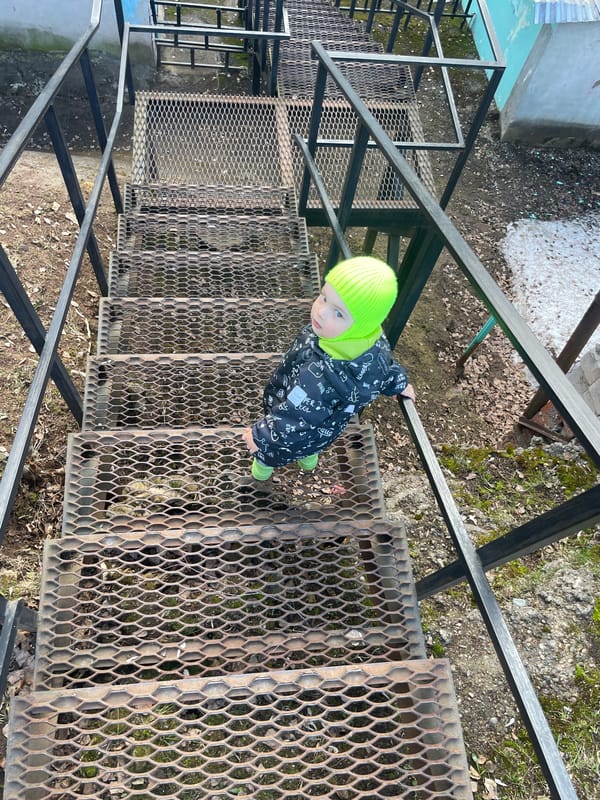 Children's daily activities documented across Izhevsk locations