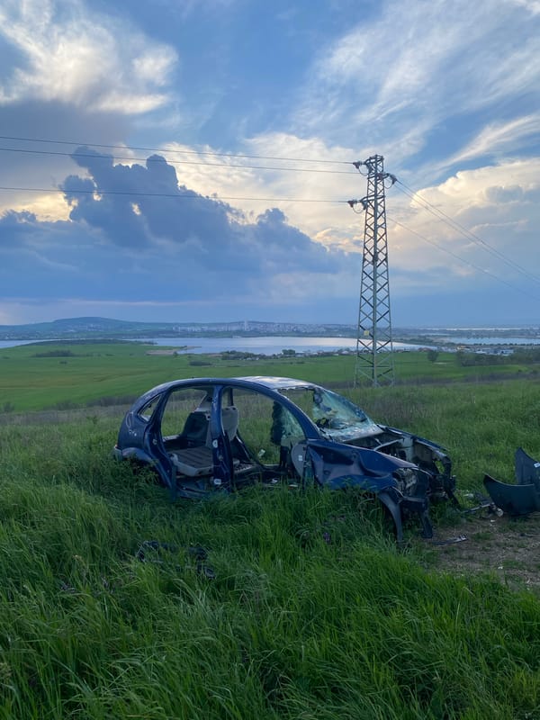 Stripped car wreck found in grass near Tvarditsa