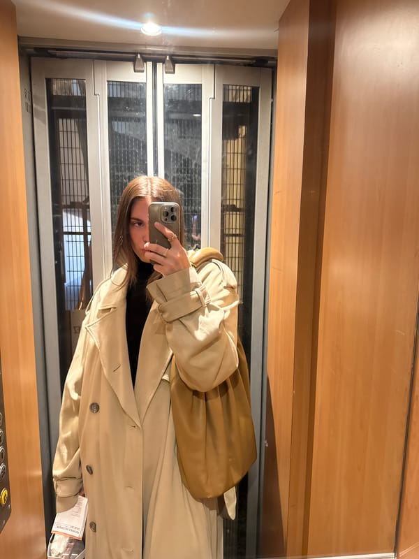 Paris moments: elevator selfie and luxury brand trash spotted