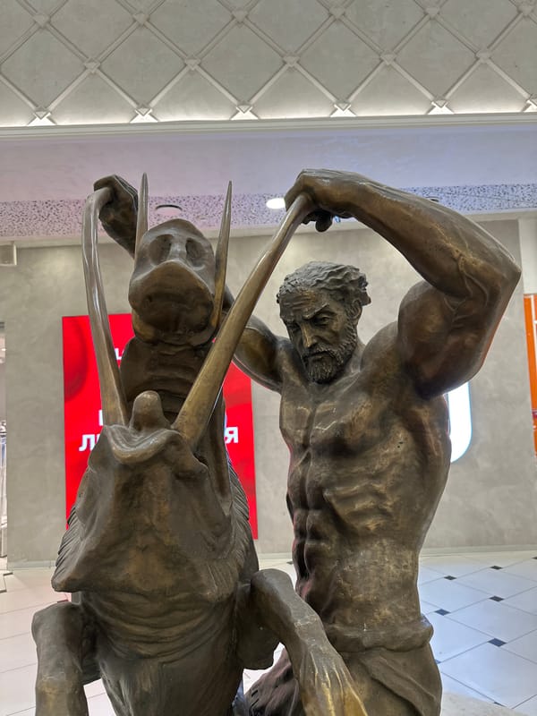 Bronze sculpture shows man wrestling boar in Yekaterinburg