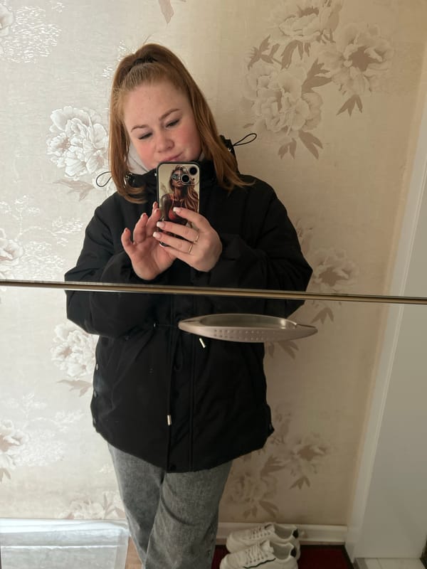 Morning moments captured in Chaikovsky: selfie and snowy streets