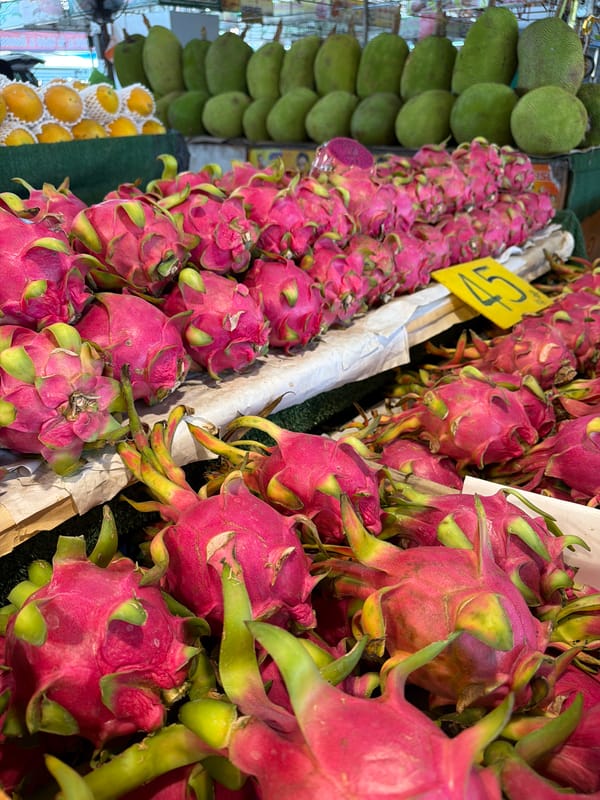 Tropical fruit vendors active in Pattaya City markets