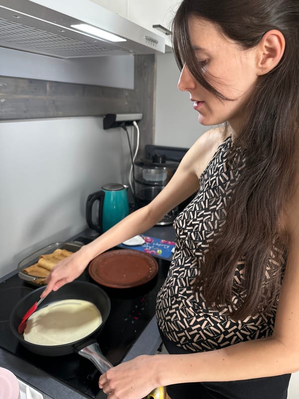 Morning domestic moments captured in Wisła kitchen scenes