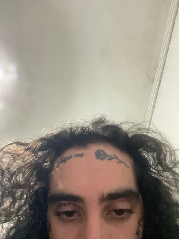 Late-night video editing session observed in Buenos Aires room