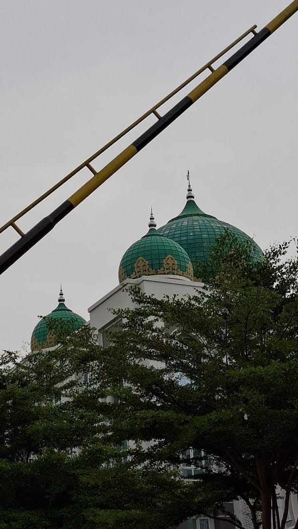 Community event draws crowds to Lhokseumawe's Islamic Center
