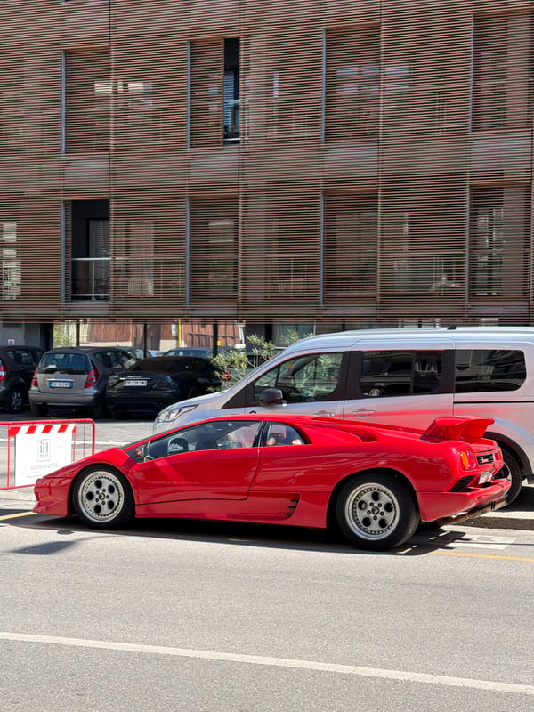Red Lamborghini Diablo spotted parked on Milan street