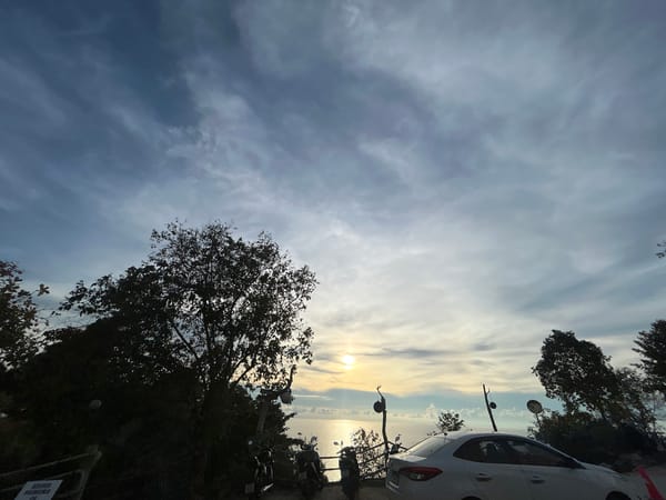 Morning sky and coastal views documented in Baan Sri Thanu