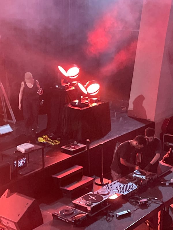 Electronic music performance captured in Buenos Aires venue
