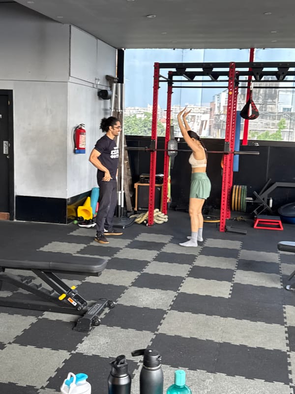 Early morning fitness session documented at Kolkata gym