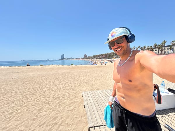 Sunny morning at Barceloneta Beach, gym workouts and sea views