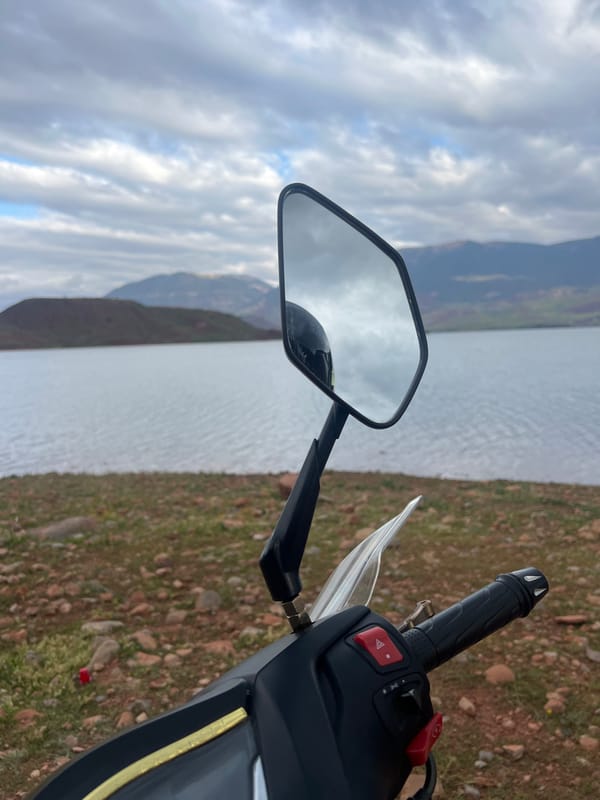 Motorcyclist documents scenic ride around Bin El Ouidane Lake, Morocco