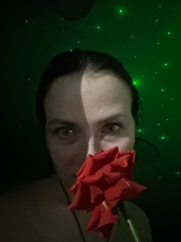 Evening Rose Photography Session Captured in Rusalevka Interior