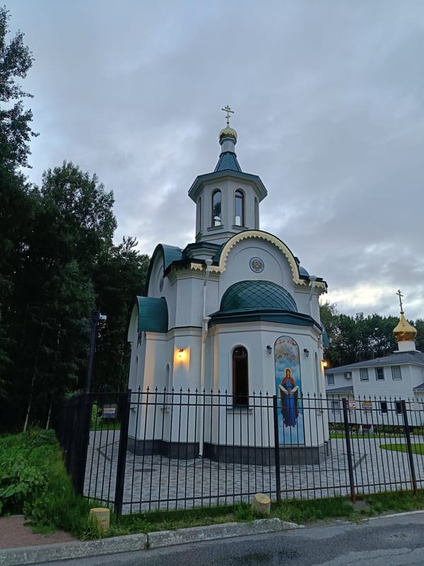 Orthodox churches and forested paths in Saint Petersburg