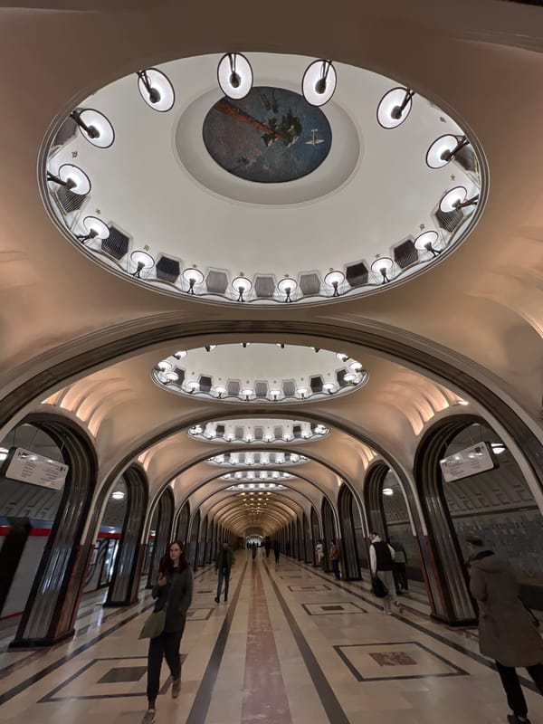 Moscow daily life documented across metro and streets