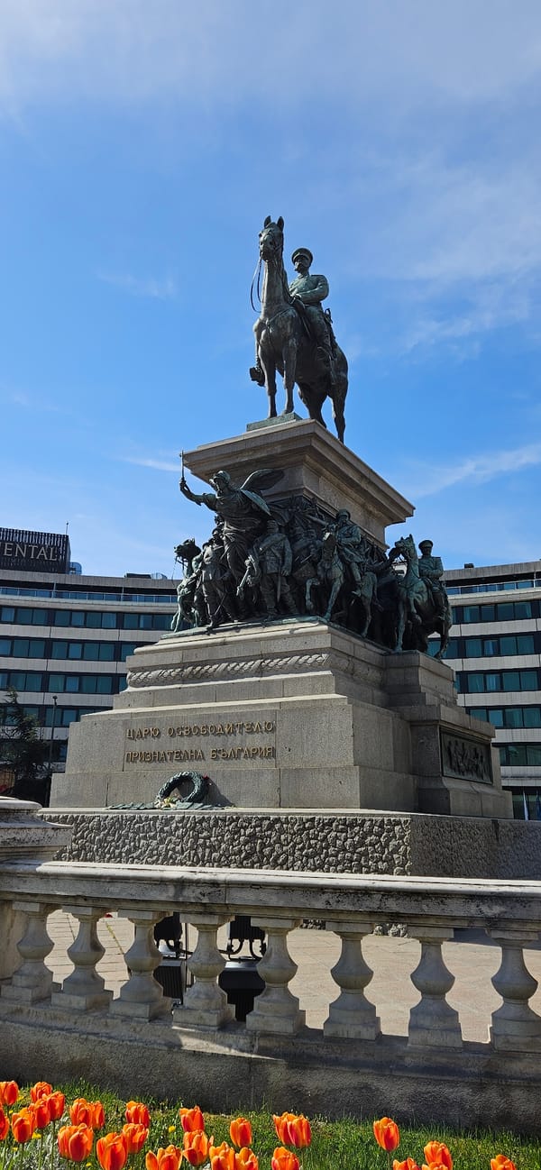 Sofia landmarks documented: Tsar Osvoboditel Monument and National Assembly