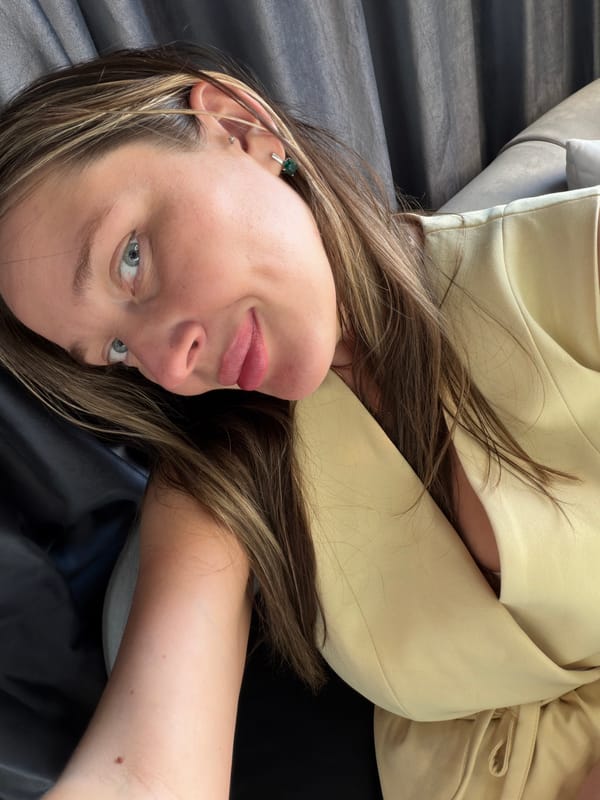 Indoor selfie session with outfit and detail shots