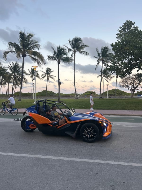 Miami Beach twilight scenes documented by witnesses