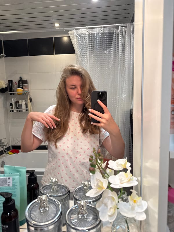 Bathroom mirror selfie in Vladimir, Russia