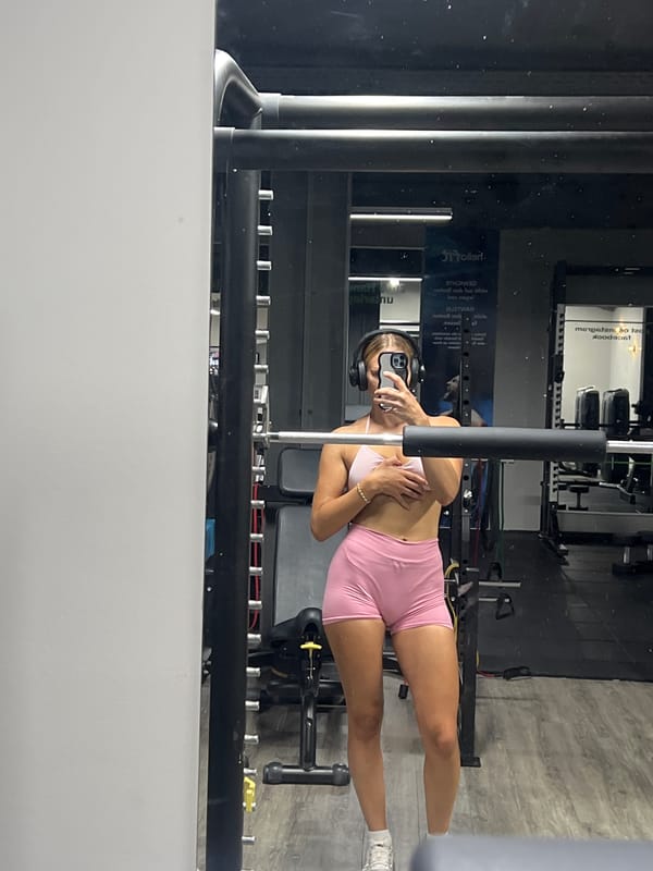 Gym selfies and workout shots from Altötting, Germany