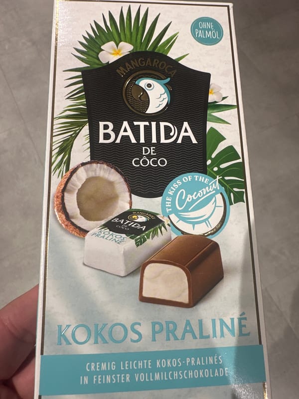 Tropical fruit shopping documented at Munich grocery store
