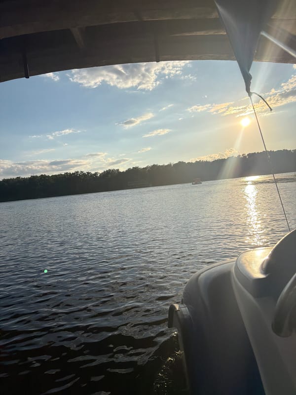 Evening boat ride along the Dnipro River in Kyiv