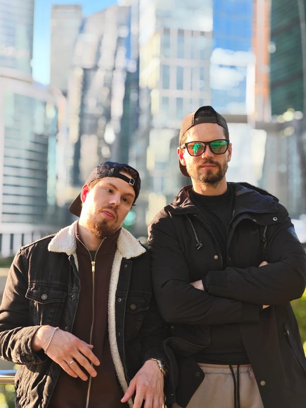 Two men spotted together in Moscow business district