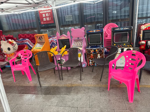 Rainy morning street tour and snack shopping in Huizhou