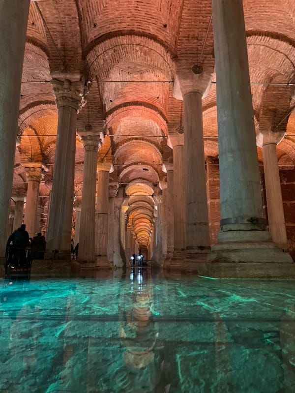Tourist documents morning visit to Istanbul's historic Sultanahmet landmarks