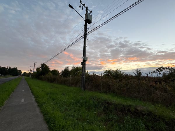 Witness documents everyday infrastructure scenes in Purranque, Chile