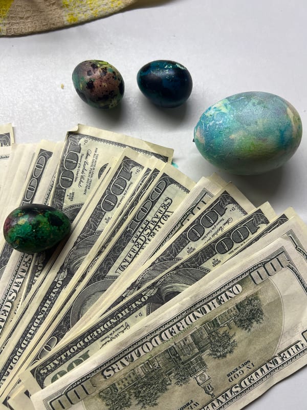 Woman documents evening routine with selfies in Noviy home