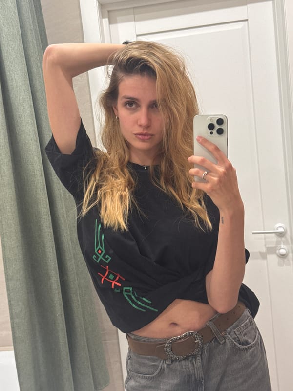 Woman takes mirror selfie in Yekaterinburg